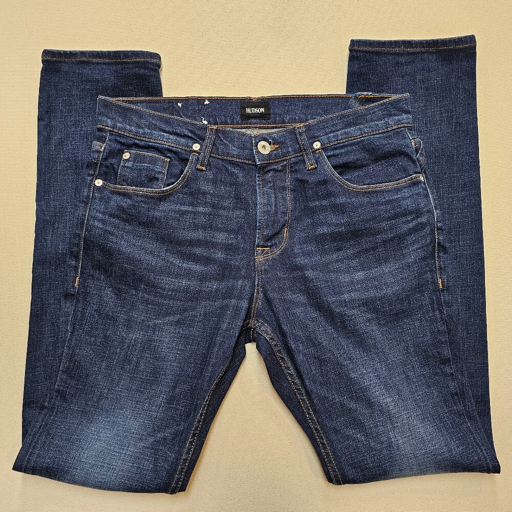 NWOT Hudson Sartor Relaxed Skinny Jeans 32/33
